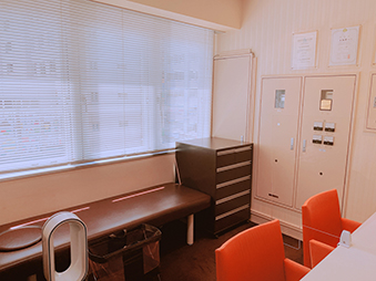 STEP1　無料カウンセリング